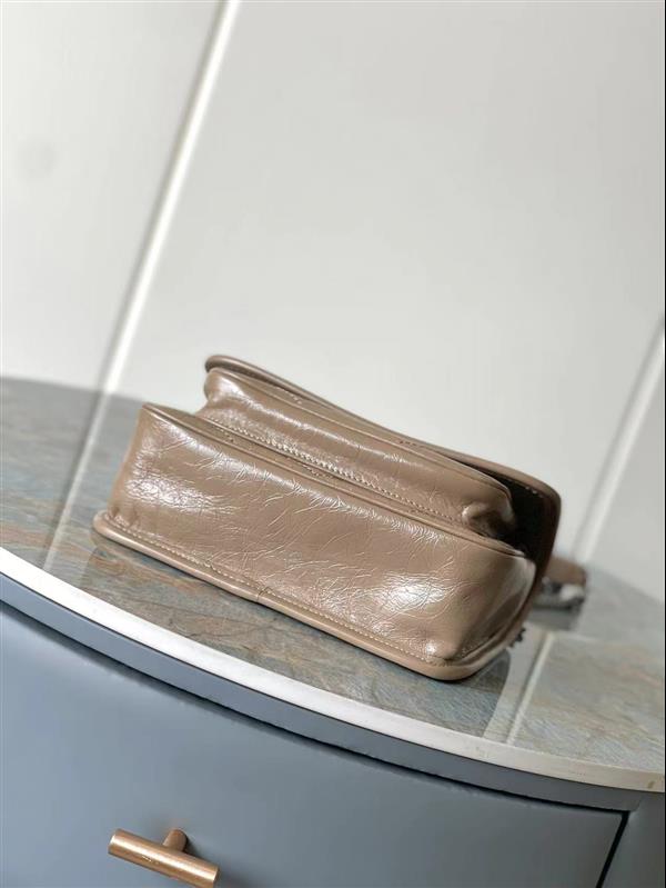 2026127204342935 550